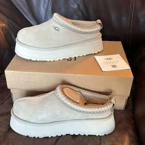 Tasman UGG in Mustard Seed - BRAND NEW!